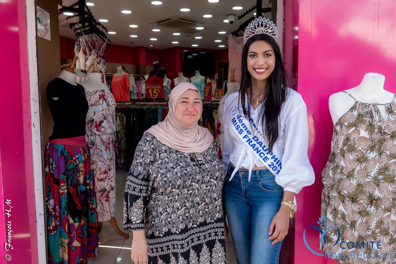 Audrey Chane Pao Kan dans les rues de Saint-Paul Audrey Chane Pao Kan dans les rues de Saint-Paul