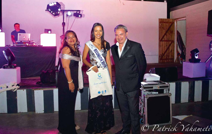 Morgane Soucramanien à la soirée Cerule Skin au Choka Bleu Morgane Soucramanien à la soirée Cerule Skin au Choka Bleu