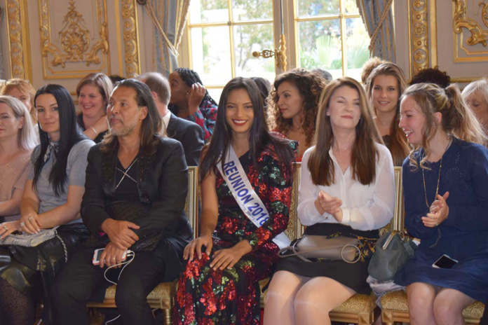 Morgane Soucramanien au premier rang du défilé