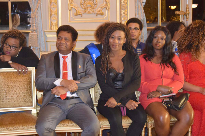 Jean-Hugues Ratenon était aussi aux premières loges! Jean-Hugues Ratenon était aussi aux premières loges!