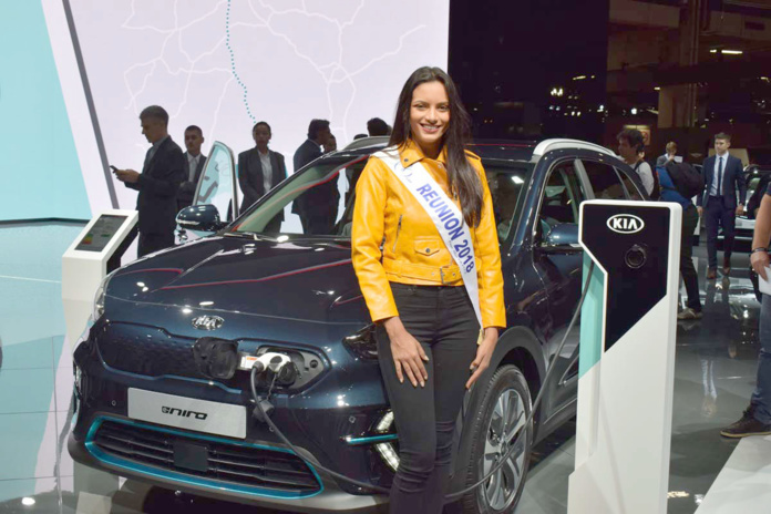 Miss Réunion 2018 au Mondial de l'Auto à Paris