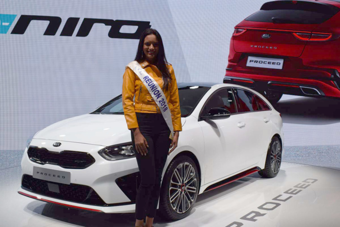 Miss Réunion 2018 au Mondial de l'Auto à Paris Miss Réunion 2018 au Mondial de l'Auto à Paris