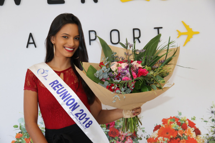 Morgane Soucramanien et Elisa Villard "Au Pays des Fleurs" Morgane Soucramanien et Elisa Villard "Au Pays des Fleurs"
