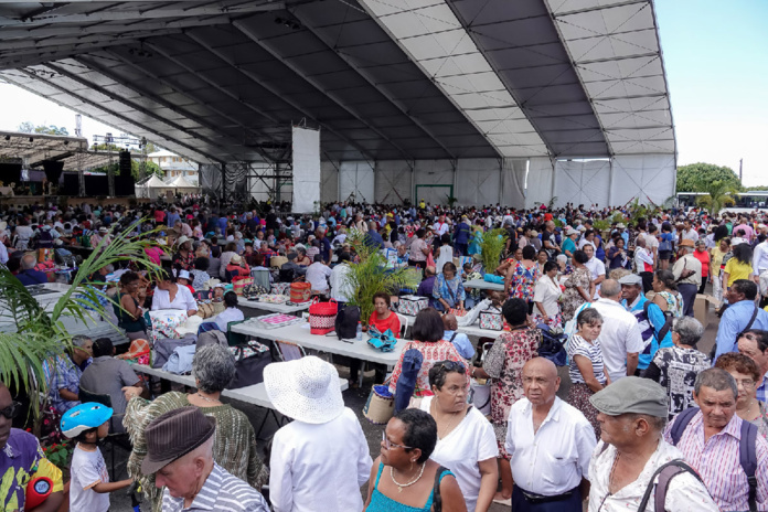Miss Réunion 2018 à la Journée des Personnes Agées au Tampon Miss Réunion 2018 à la Journée des Personnes Agées au Tampon