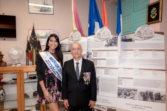 Audrey Chane Pao Kan, Miss Réunion 2017 et 4ème dauphine Miss France 2018, et Eric Leveneur, président l'association des Anciens Combattants de la commune