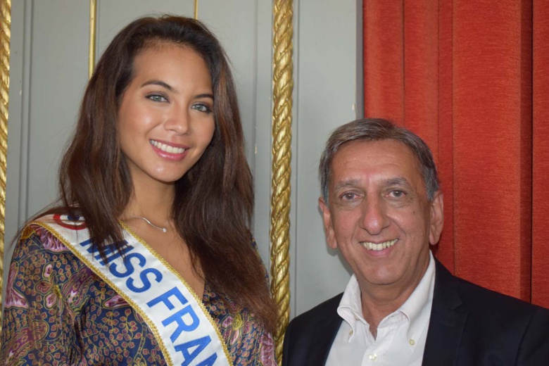 Vaimalama Chaves et Aziz Patel, délégué Réunion