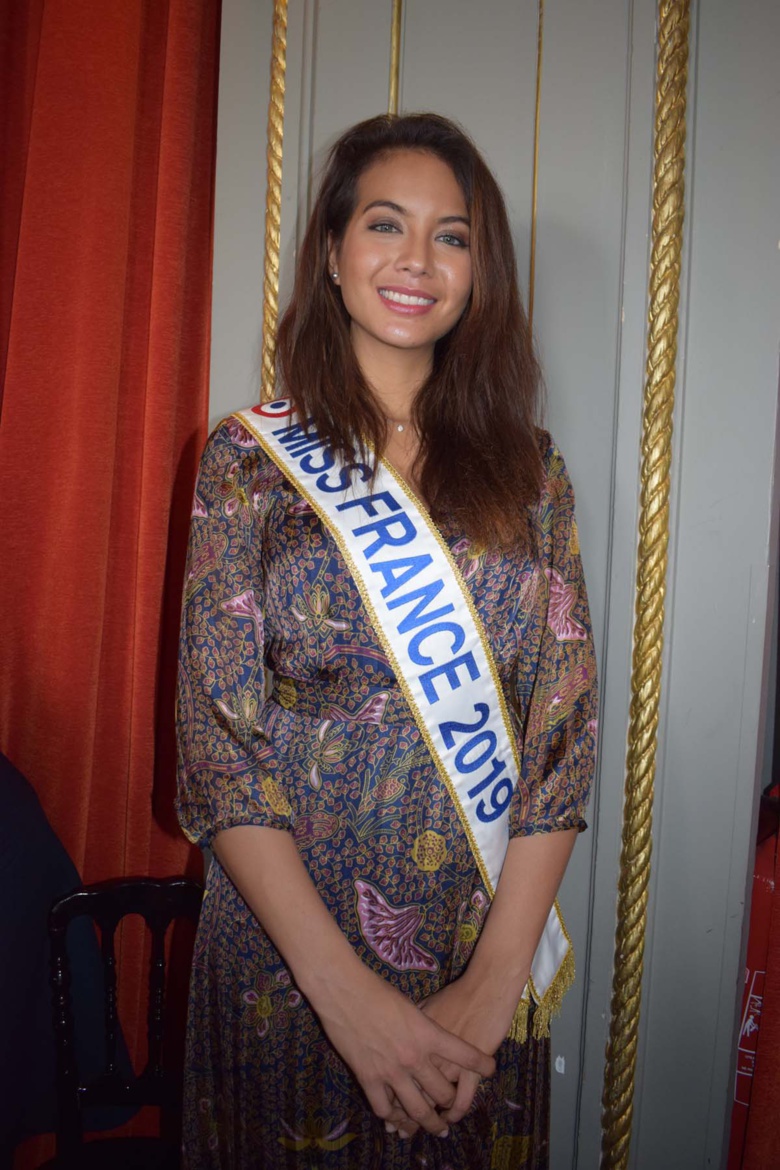 La belle Miss Tahiti devenue Miss France, Vaimalama Chaves