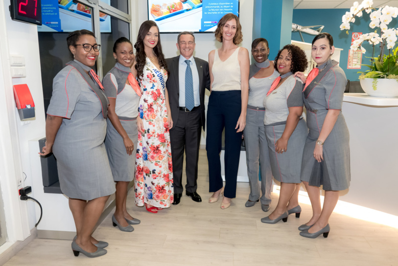 Morgane Lebon à l'inauguration de l'agence rénovée d'Air Austral