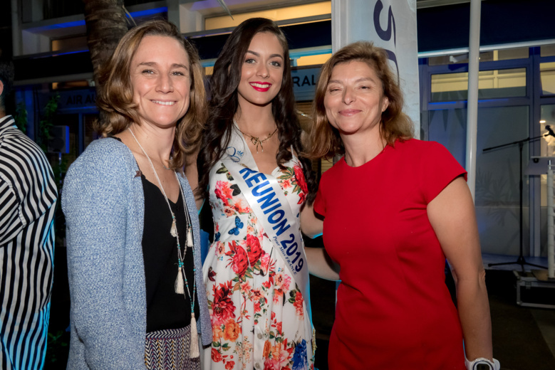 Morgane Lebon à l'inauguration de l'agence rénovée d'Air Austral