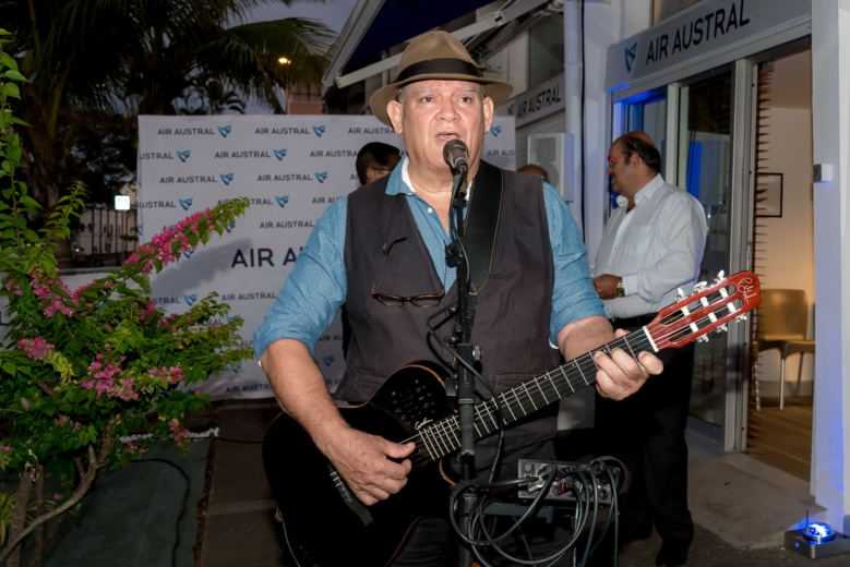Morgane Lebon à l'inauguration de l'agence rénovée d'Air Austral