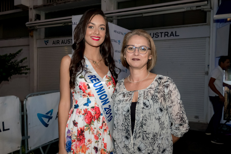 Morgane Lebon à l'inauguration de l'agence rénovée d'Air Austral