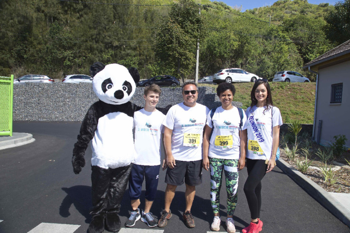 Miss Réunion 2019 et ses dauphines au Pandathlon 2019 à l'Entre-Deux