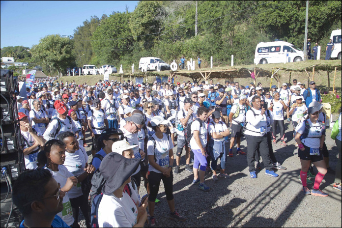 Miss Réunion 2019 et ses dauphines au Pandathlon 2019 à l'Entre-Deux Miss Réunion 2019 et ses dauphines au Pandathlon 2019 à l'Entre-Deux