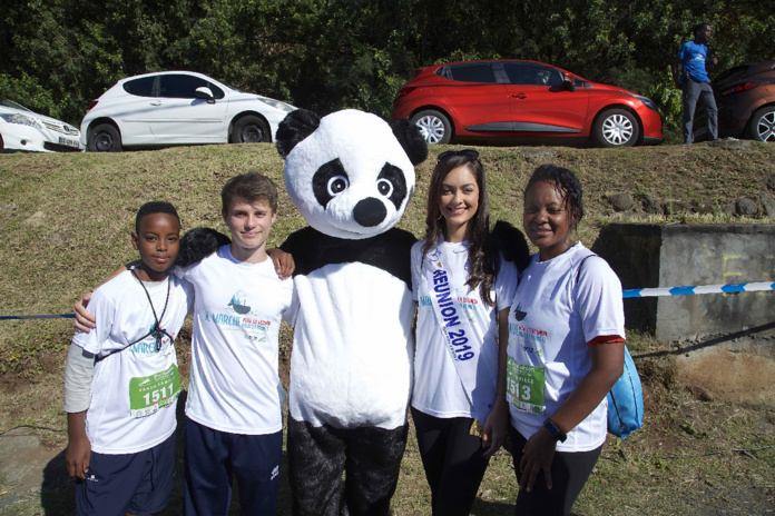 Miss Réunion 2019 et ses dauphines au Pandathlon 2019 à l'Entre-Deux