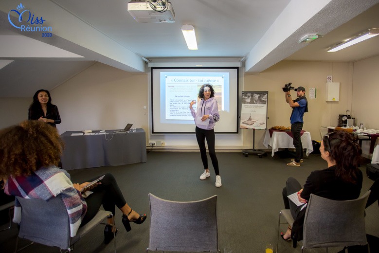 Sophrologie pour les candidates Miss Réunion 2020 Sophrologie pour les candidates Miss Réunion 2020