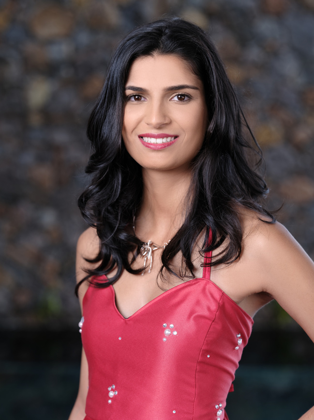N°1. Laura Potin - 21 ans, 1,70m - Petite Ile