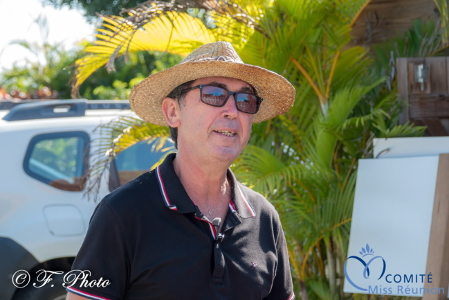 Mr Martin, propriétaire du Jardin des 1001 Saveurs à Saint-André Mr Martin, propriétaire du Jardin des 1001 Saveurs à Saint-André