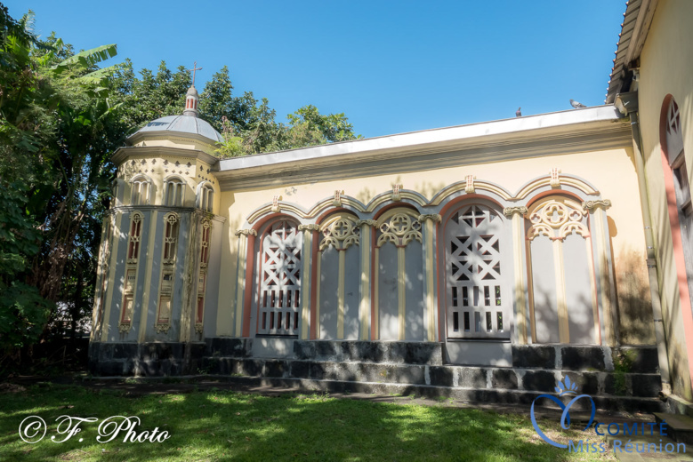 Les candidates 2021 visitent l'église atypique de Sainte-Anne Les candidates 2021 visitent l'église atypique de Sainte-Anne