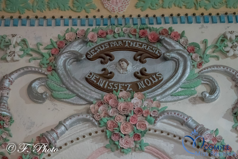 Les candidates 2021 visitent l'église atypique de Sainte-Anne Les candidates 2021 visitent l'église atypique de Sainte-Anne