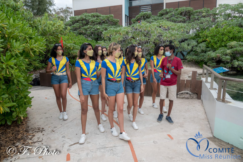 Les candidates visitent Kélonia, l'observatoire des tortues marines Les candidates visitent Kélonia, l'observatoire des tortues marines