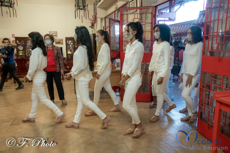 Les candidates 2021 ont visité un temple chinois à Saint-Denis Les candidates 2021 ont visité un temple chinois à Saint-Denis