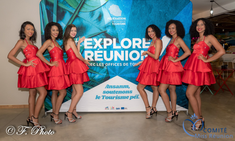 Poé Hiti, Florence, Laure, Aglaé, Tatiana et Mélanie Poé Hiti, Florence, Laure, Aglaé, Tatiana et Mélanie