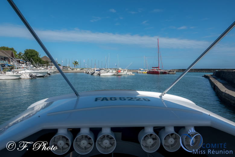 Les candidates Miss Réunion 2021 à bord du Visiobul Les candidates Miss Réunion 2021 à bord du Visiobul