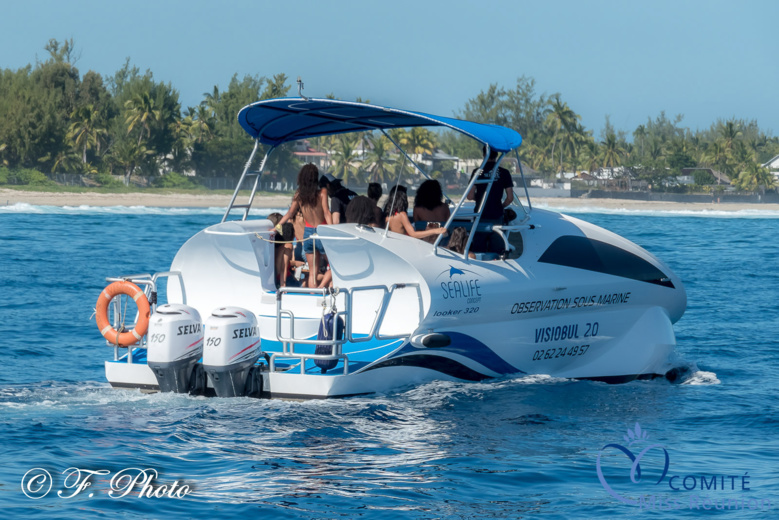 Les candidates Miss Réunion 2021 à bord du Visiobul Les candidates Miss Réunion 2021 à bord du Visiobul
