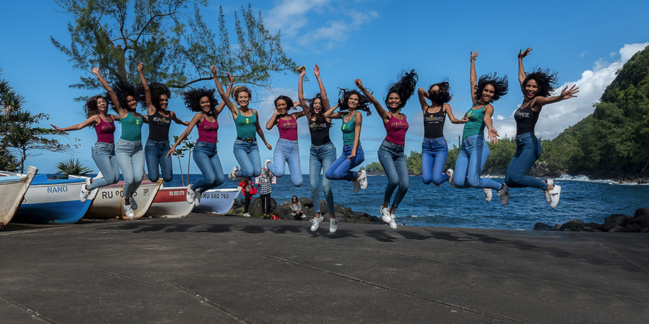 Arrêt à l'Anse des Cascades pour les candidates Miss Réunion 2021