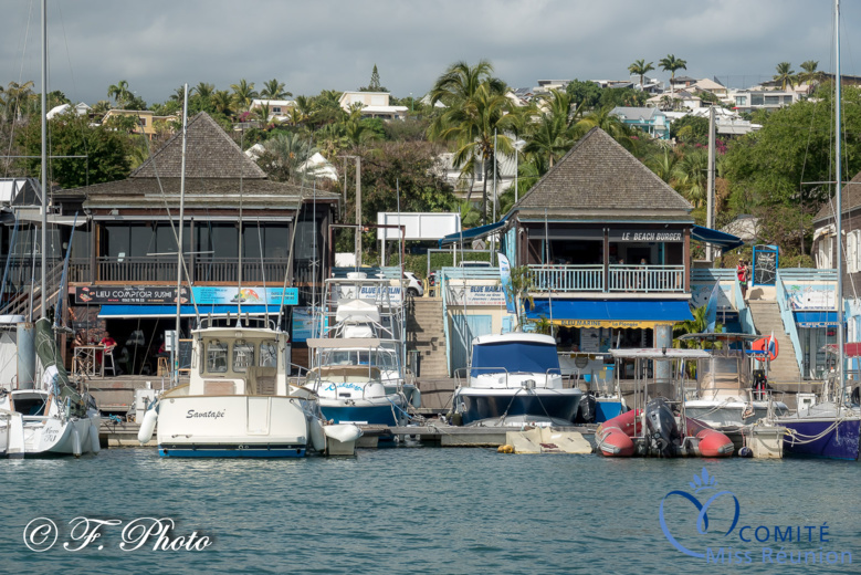 Les candidates Miss Réunion 2021 s'éclatent en jet ski ! Les candidates Miss Réunion 2021 s'éclatent en jet ski !