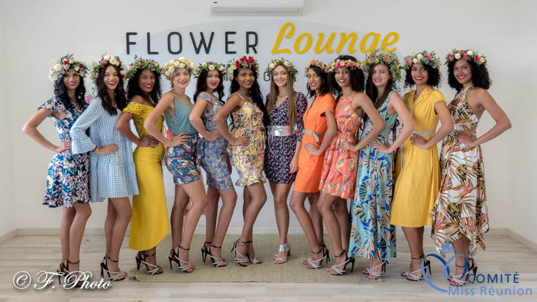 Les candidates Miss Réunion 2021 avec Morgane Lebon, leur chaperonne Les candidates Miss Réunion 2021 avec Morgane Lebon, leur chaperonne