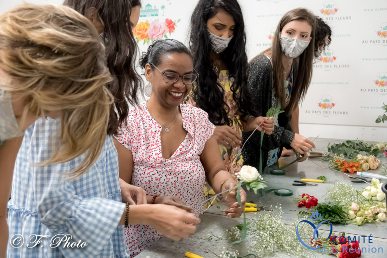 Les candidates 2021 Au Pays des Fleurs... Les candidates 2021 Au Pays des Fleurs...