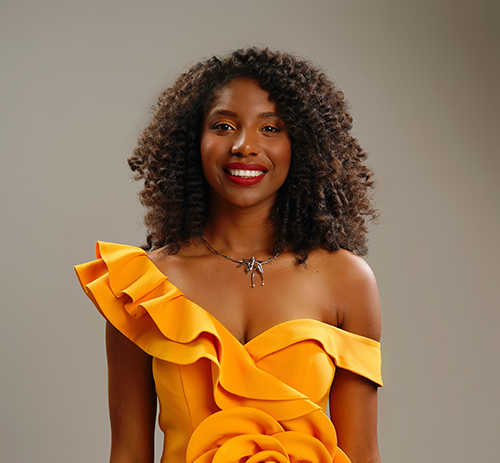 N°8. Florine ELPHEGE - 20 ans, 1,73m - Saint-Paul
