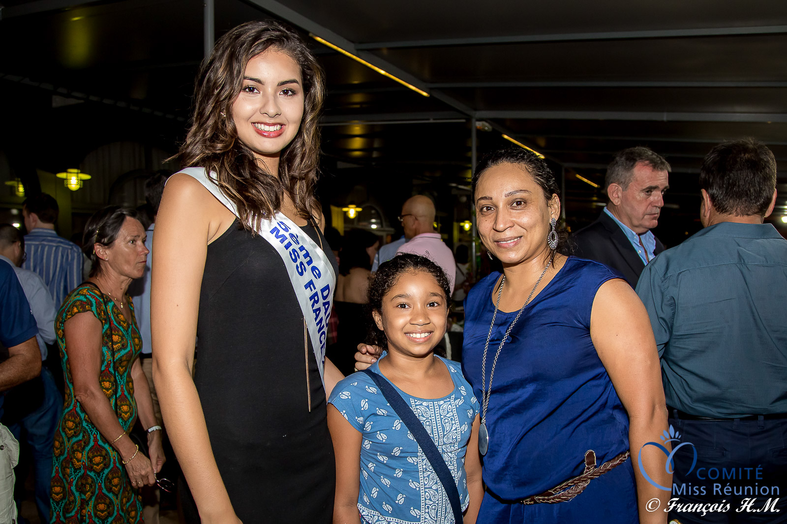 Miss Réunion à la "Swaré Kréol" de l'IAE