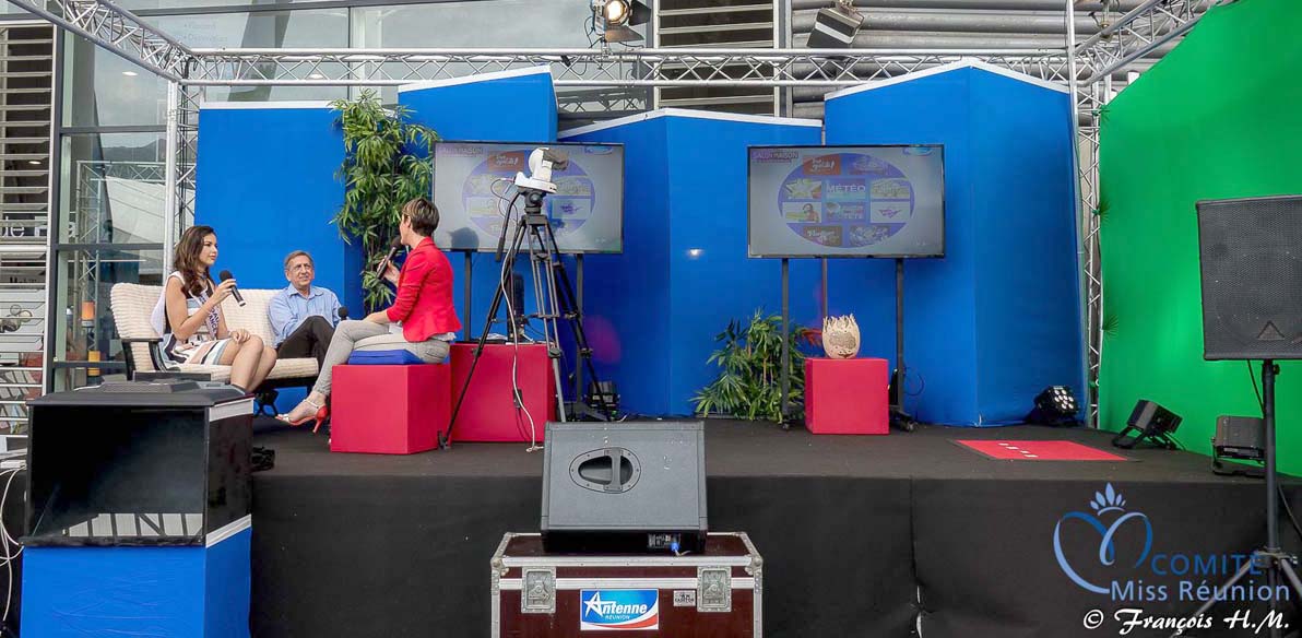 Le stand d'Antenne Réunion au Salon de la Maison