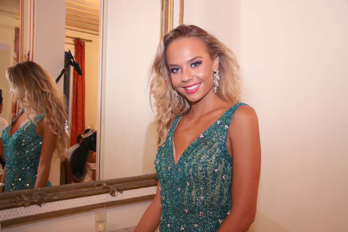 Les jolies femmes de la soirée Miss Réunion 2017