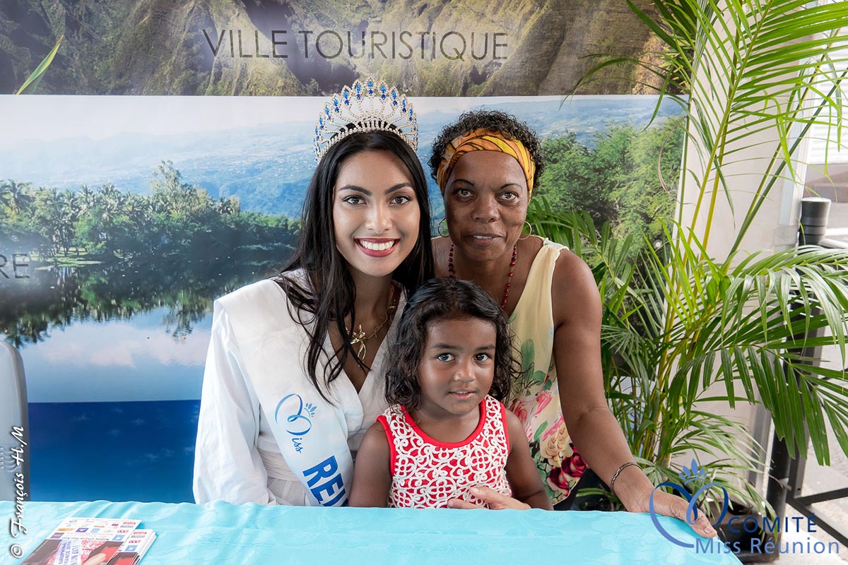 Audrey Chane Pao Kan dans les rues de Saint-Paul
