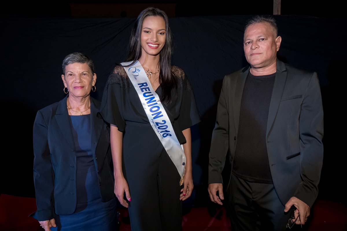 Morgane Soucramanien à la Nuit des Soldes à la Ville du Port