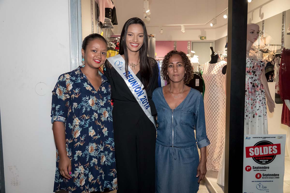 Morgane Soucramanien à la Nuit des Soldes à la Ville du Port