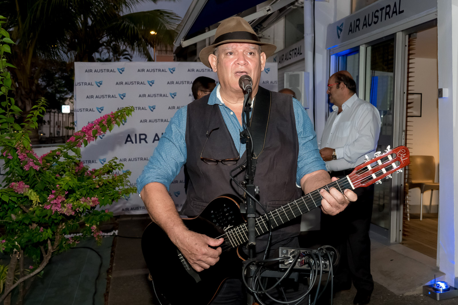 Morgane Lebon à l'inauguration de l'agence rénovée d'Air Austral