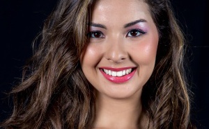 Ambre N'Guyen Miss Réunion 2016 - Prestation à Miss France 2017 