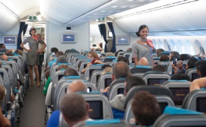 Défilé des 12 candidates dans l'avion Air Austral: les photos